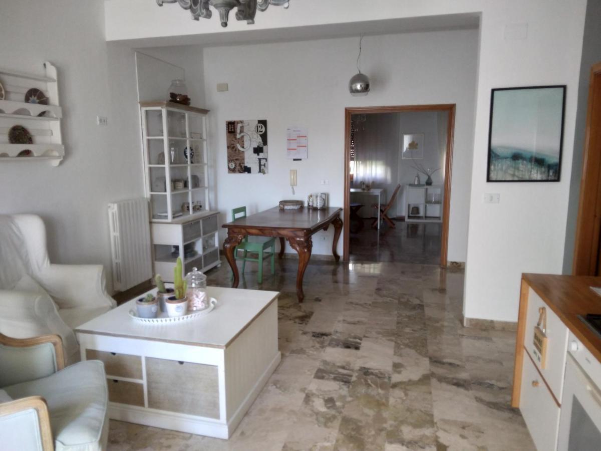 B&Be Home Tollo Zewnętrze zdjęcie